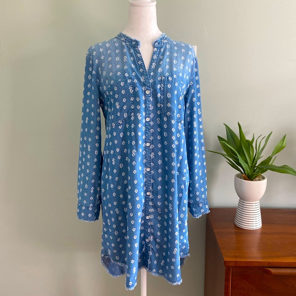 Anthropologie Cloth and Stone Chambray Printed Shirt Dress Size S